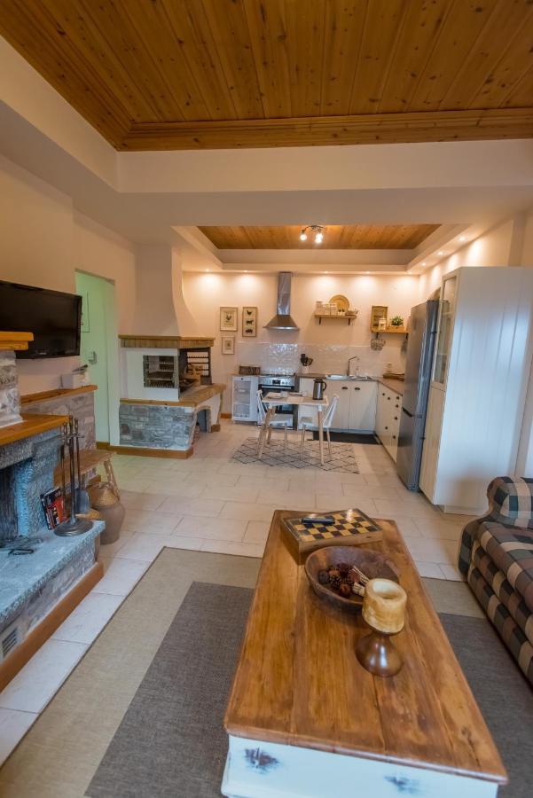 Holiday home Willows *